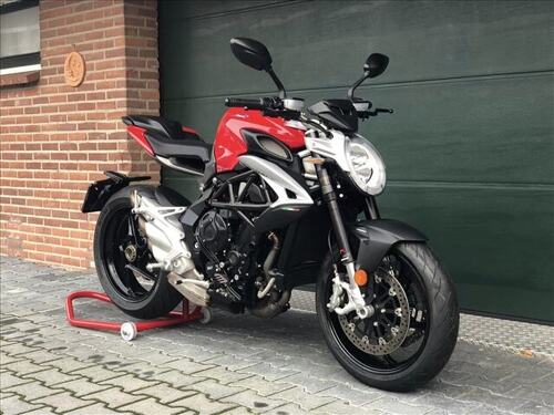 Foto: MV Agusta F 3 800 ABS/EAS/TC 2.0 Brutale