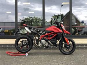 Foto: Ducati 950 cornering ABS/DTC evo/DWC evo/DQS evo Hypermotard