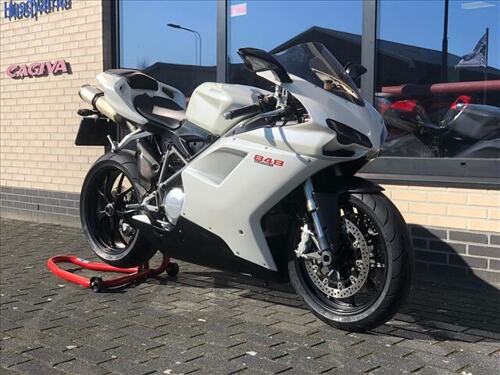 Foto: Ducati BIPOSTO 848