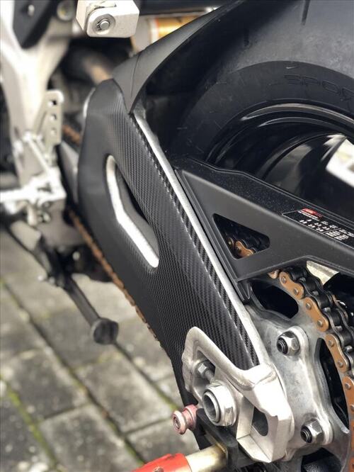 Foto: Aprilia R 1000 ABS APRC Tuono V4