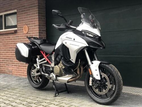 Foto: Ducati MULTISTRADA V 4 S ABS/DTC TRAVEL/RADAR MTS